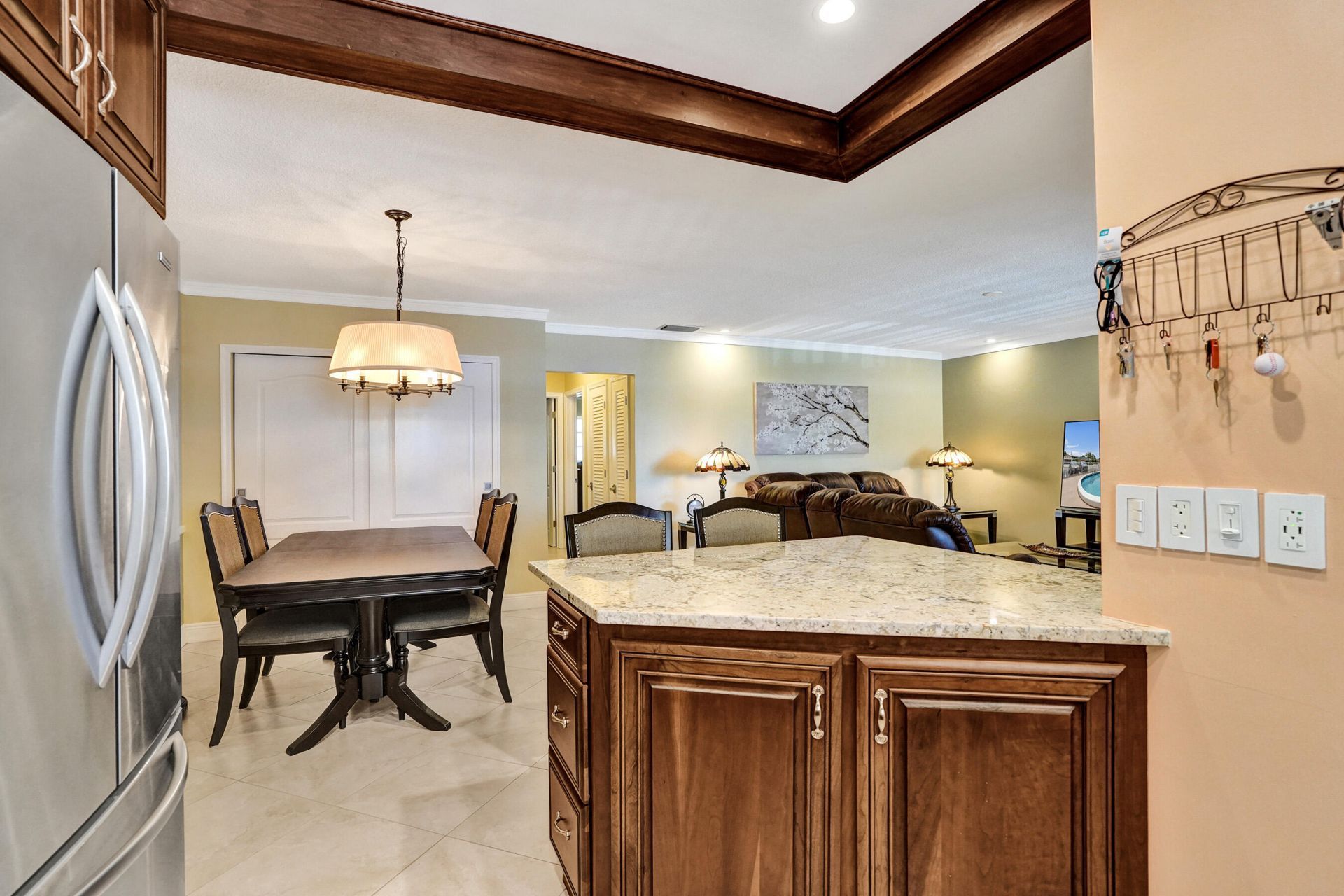 2121 NE 68th Street, Unit 202, Fort Lauderdale, FL 33308 Photo