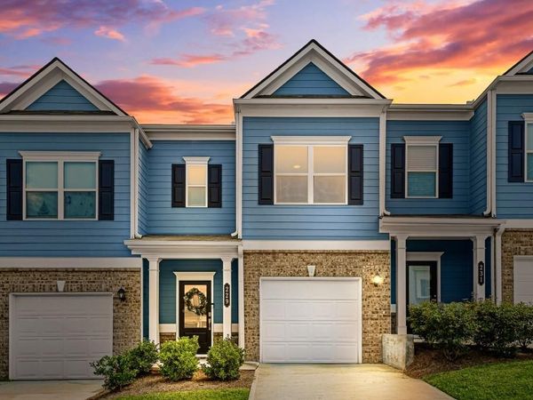 229 Dupont Drive, Cartersville, GA 30121