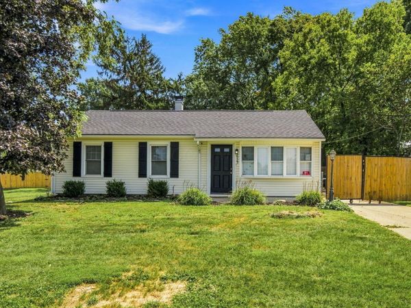 2929 El Paso Drive, Columbus, OH 43204