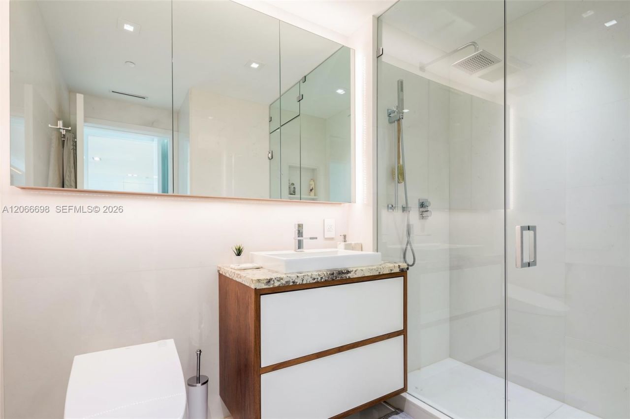 360 Ocean Dr , Unit 804S, Key Biscayne, FL 33149 Photo