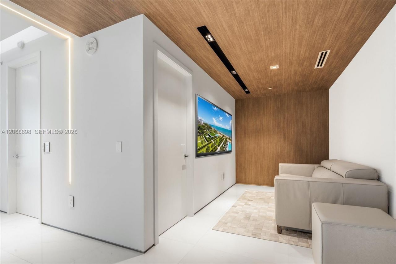 360 Ocean Dr , Unit 804S, Key Biscayne, FL 33149 Photo