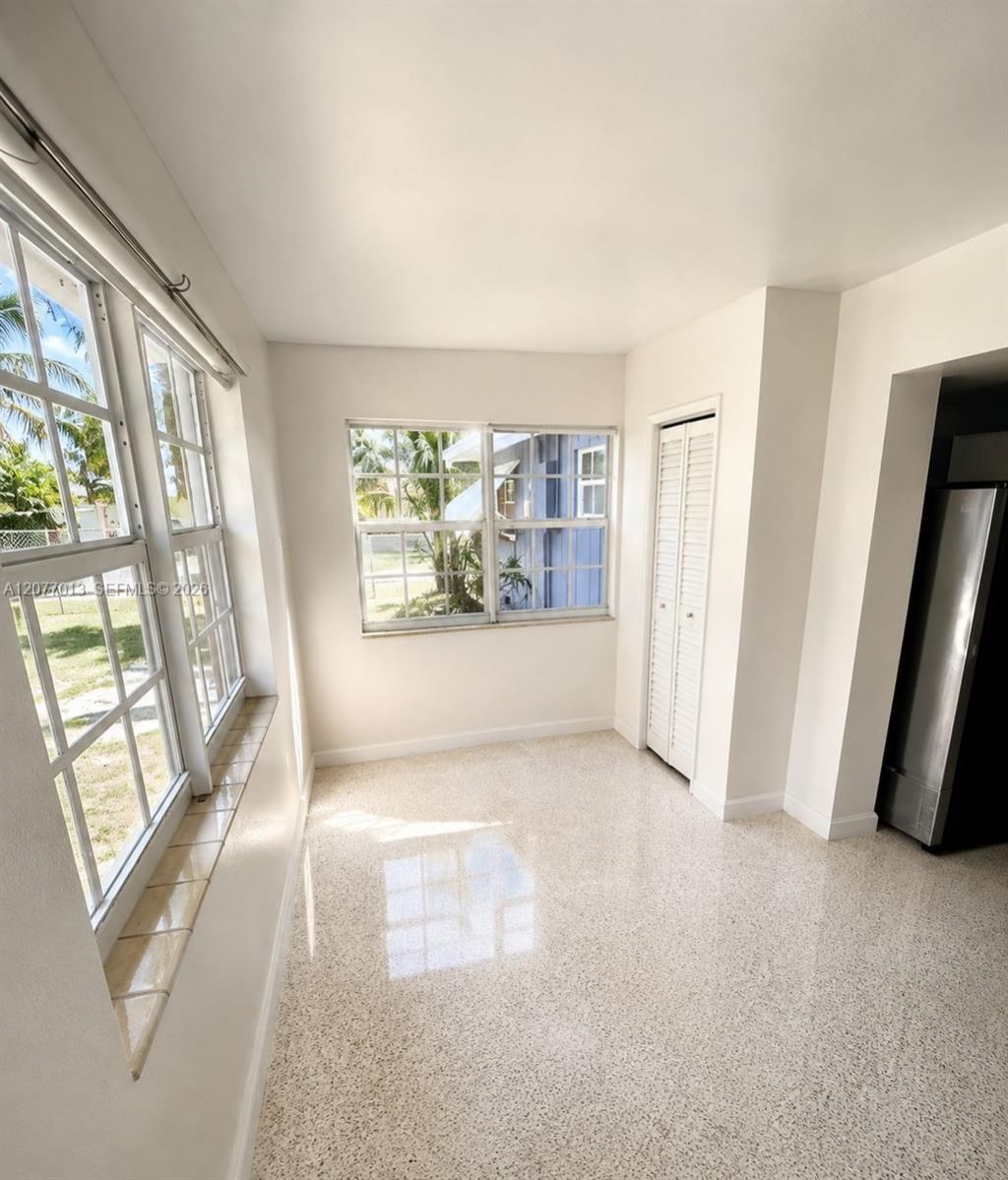 441 SW 10th Ter, Hallandale Beach, FL 33009 Photo