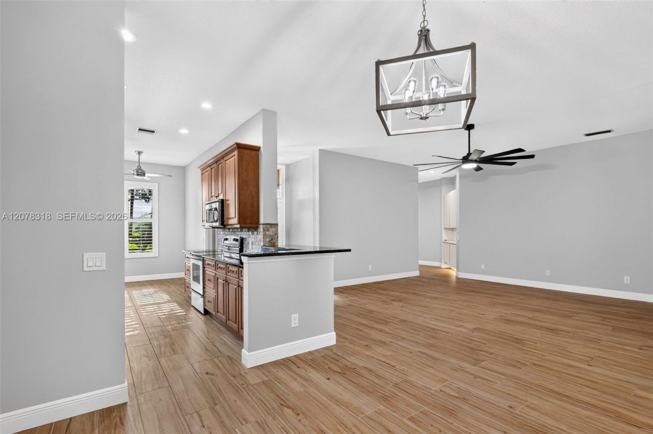 2873 SW Brighton Way , Palm City, FL 34990 Photo