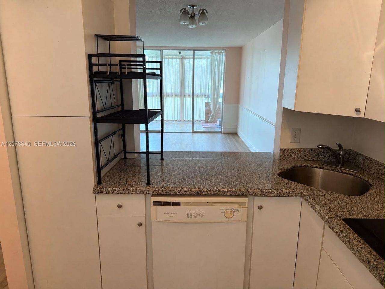 9420 Poinciana Pl, Unit 206, Davie, FL 33324 Photo