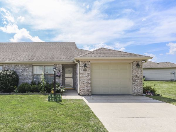 2063 Pelican, Franklin, IN 46131