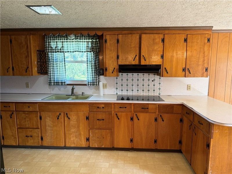 4900 Wiseland Avenue SE, Canton, OH 44707 Photo 14
