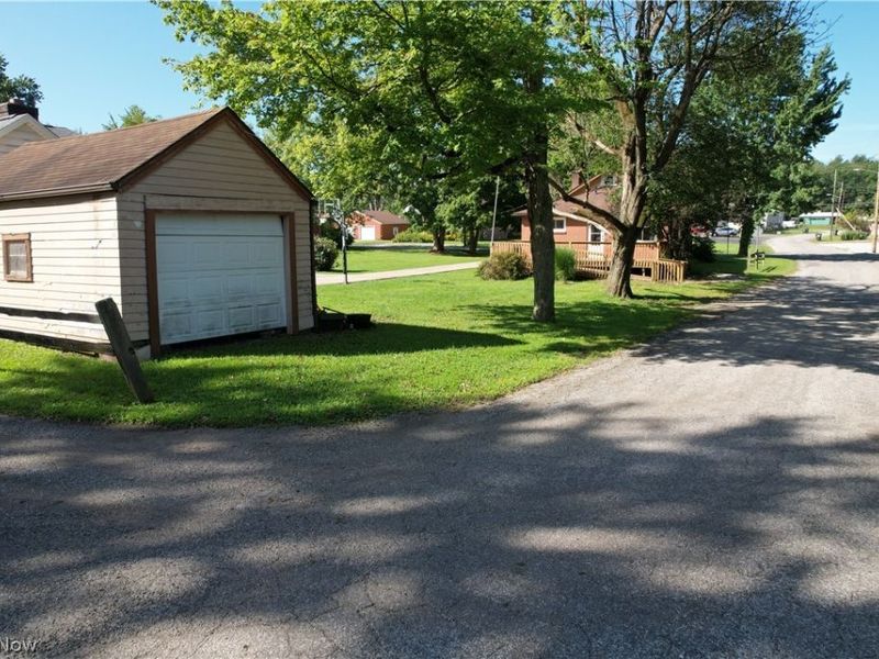 4900 Wiseland Avenue SE, Canton, OH 44707 Photo 7