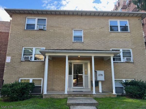 279 Chestnut St, Unit 10, Nutley, NJ 07110
