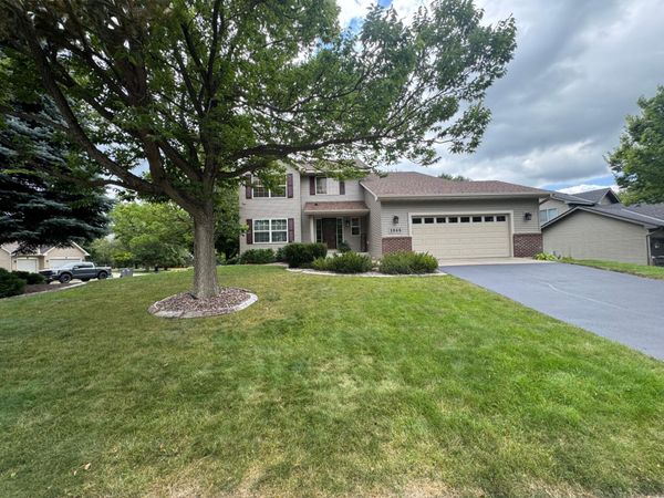 1945 Clearwater Road, Waconia, MN 55387
