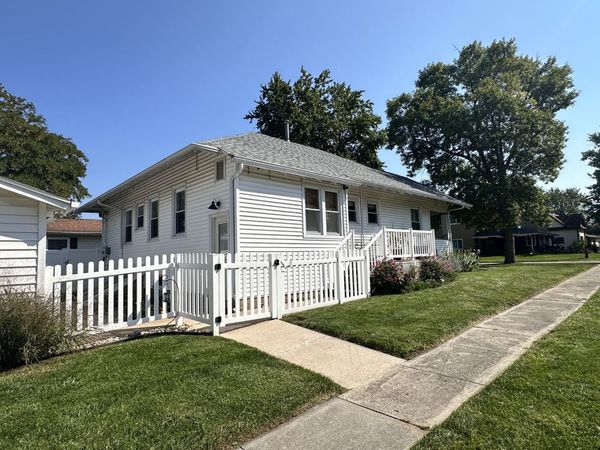 218 S Chestnut Street , Shannon, IL 61078