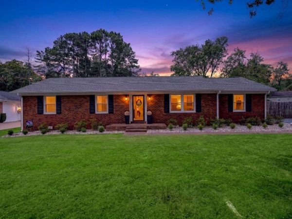 1311 Trinity Dr, Murfreesboro, TN 37129