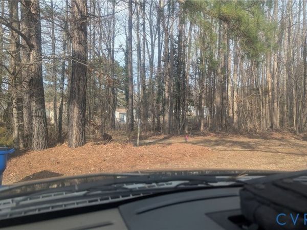 10818 River Road , Chesterfield, VA 23838