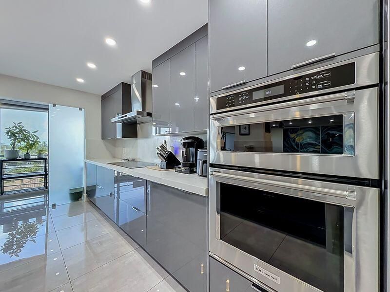 3050 NE 47th Court, Unit 507, Fort Lauderdale, FL 33308 Photo
