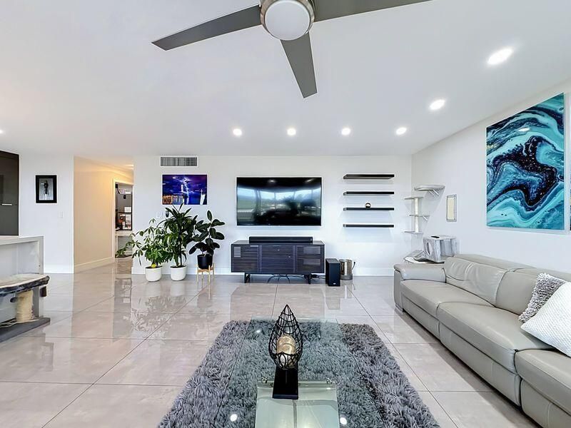 3050 NE 47th Court, Unit 507, Fort Lauderdale, FL 33308 Photo