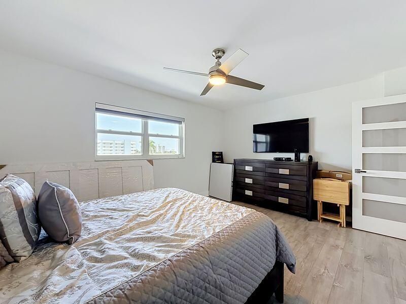 3050 NE 47th Court, Unit 507, Fort Lauderdale, FL 33308 Photo