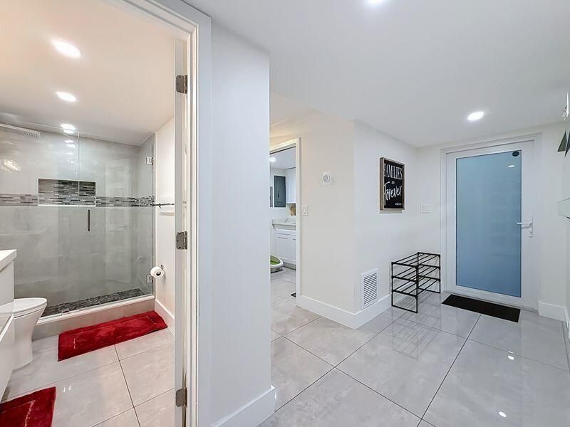 3050 NE 47th Court, Unit 507, Fort Lauderdale, FL 33308 Photo