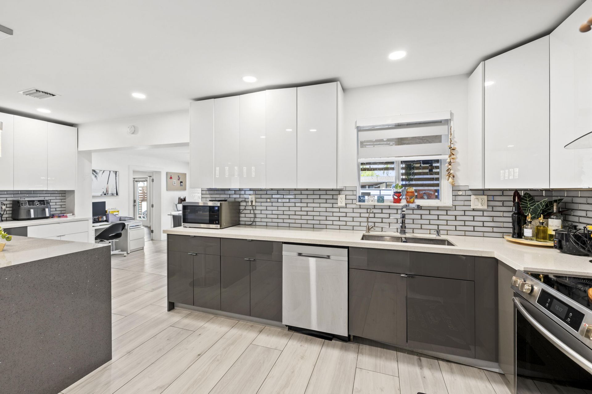 3230 Roosevelt Street, Hollywood, FL 33021 Photo