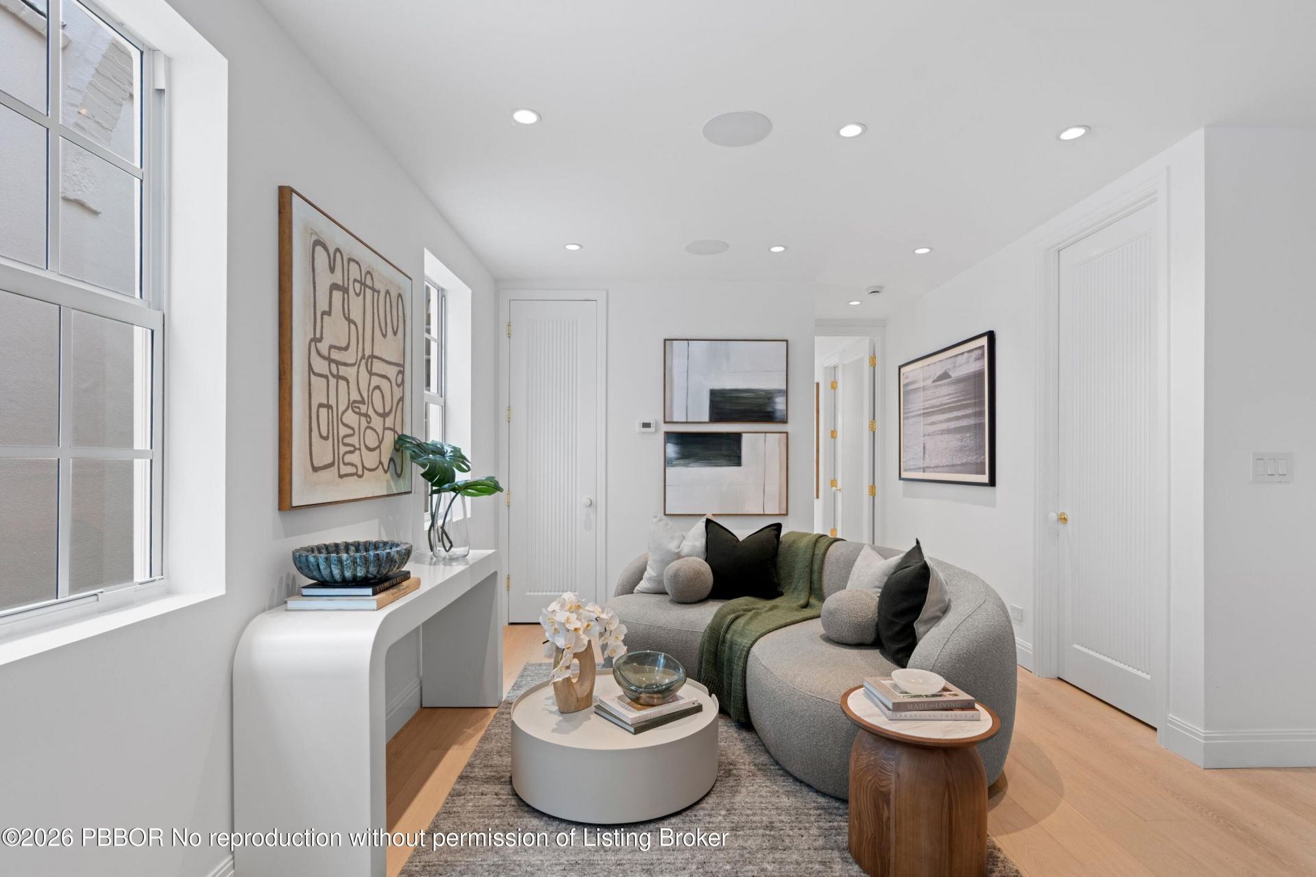 255 Royal Poinciana Way, Unit 2nd floor, Palm Beach, FL 33480 Photo