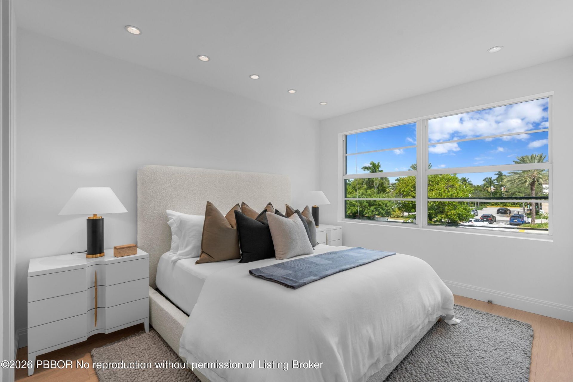 255 Royal Poinciana Way, Unit 2nd floor, Palm Beach, FL 33480 Photo