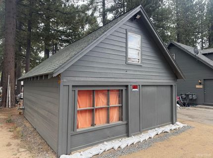 937 3rd Street, South Lake Tahoe, CA 96150 Photo