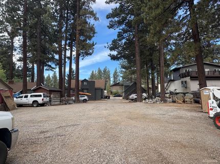 937 3rd Street, South Lake Tahoe, CA 96150 Photo