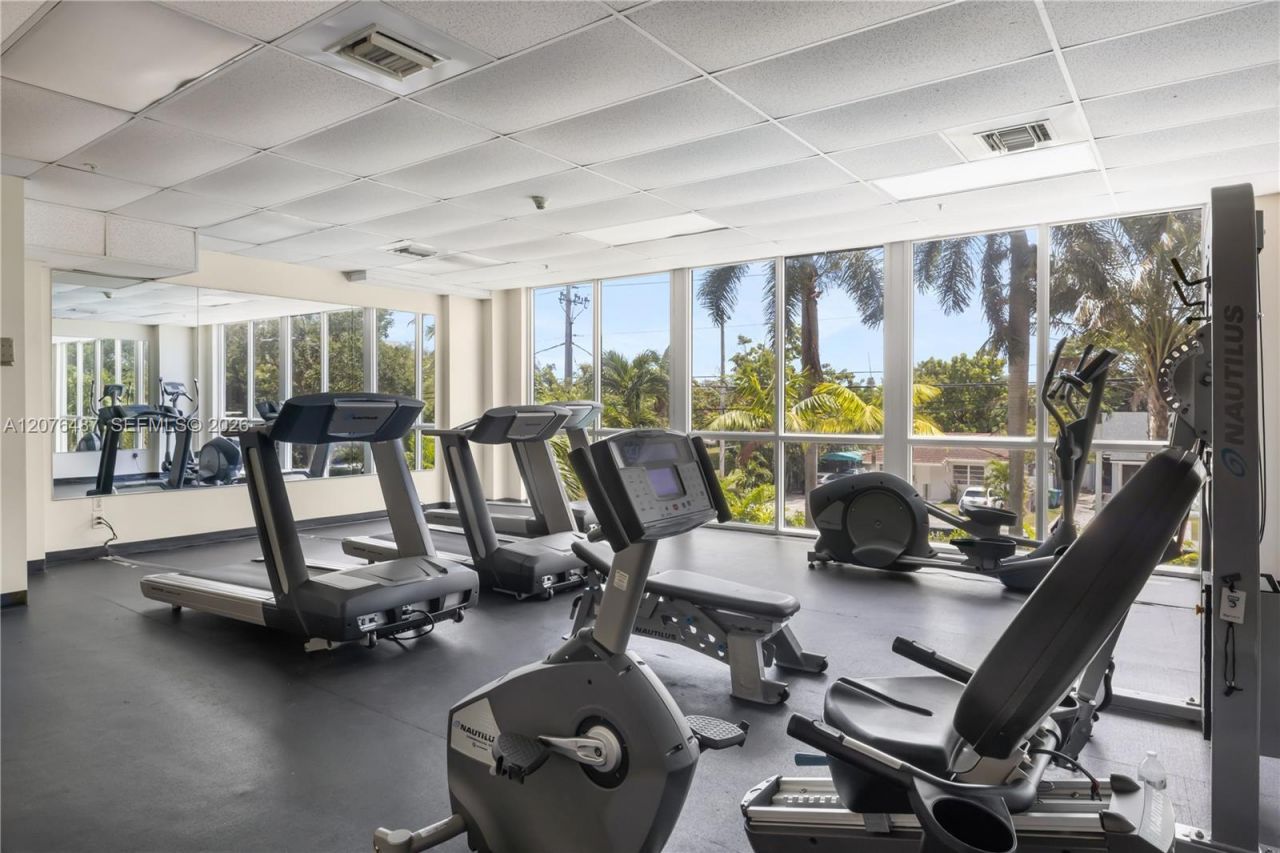 3500 Coral Way, Unit 1404, Miami, FL 33145 Photo