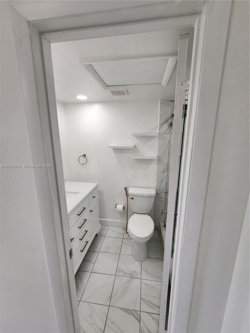 9400 W Flagler St , Unit 309, Miami, FL 33174 Photo
