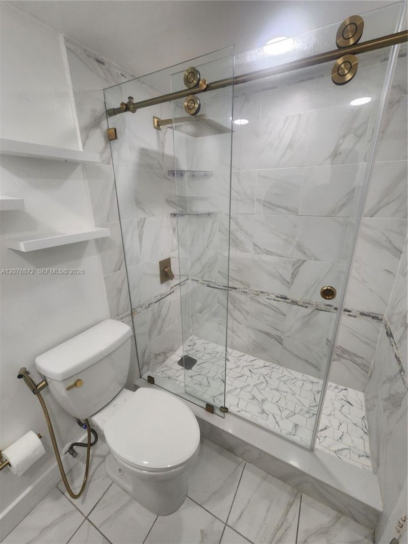 9400 W Flagler St, Unit 309, Miami, FL 33174 Photo
