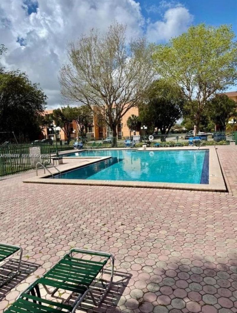 9400 W Flagler St , Unit 309, Miami, FL 33174 Photo