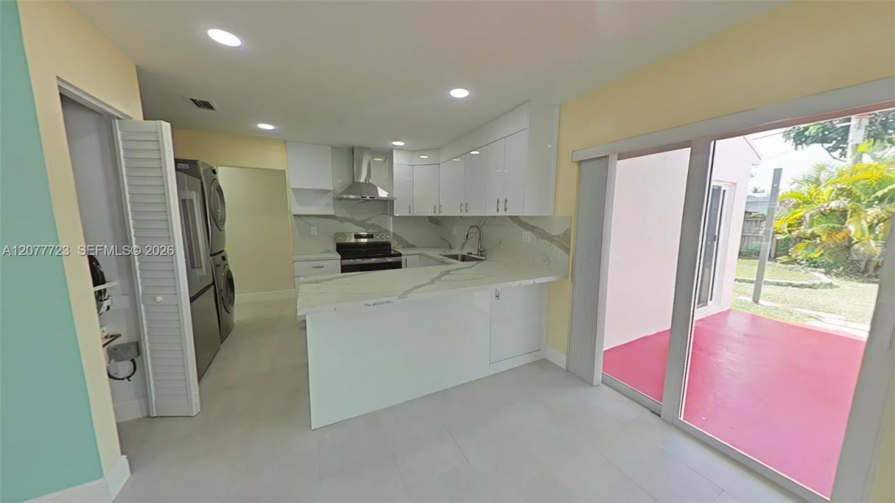 8336 SW 10th Ter, Unit 8336, Miami, FL 33144 Photo