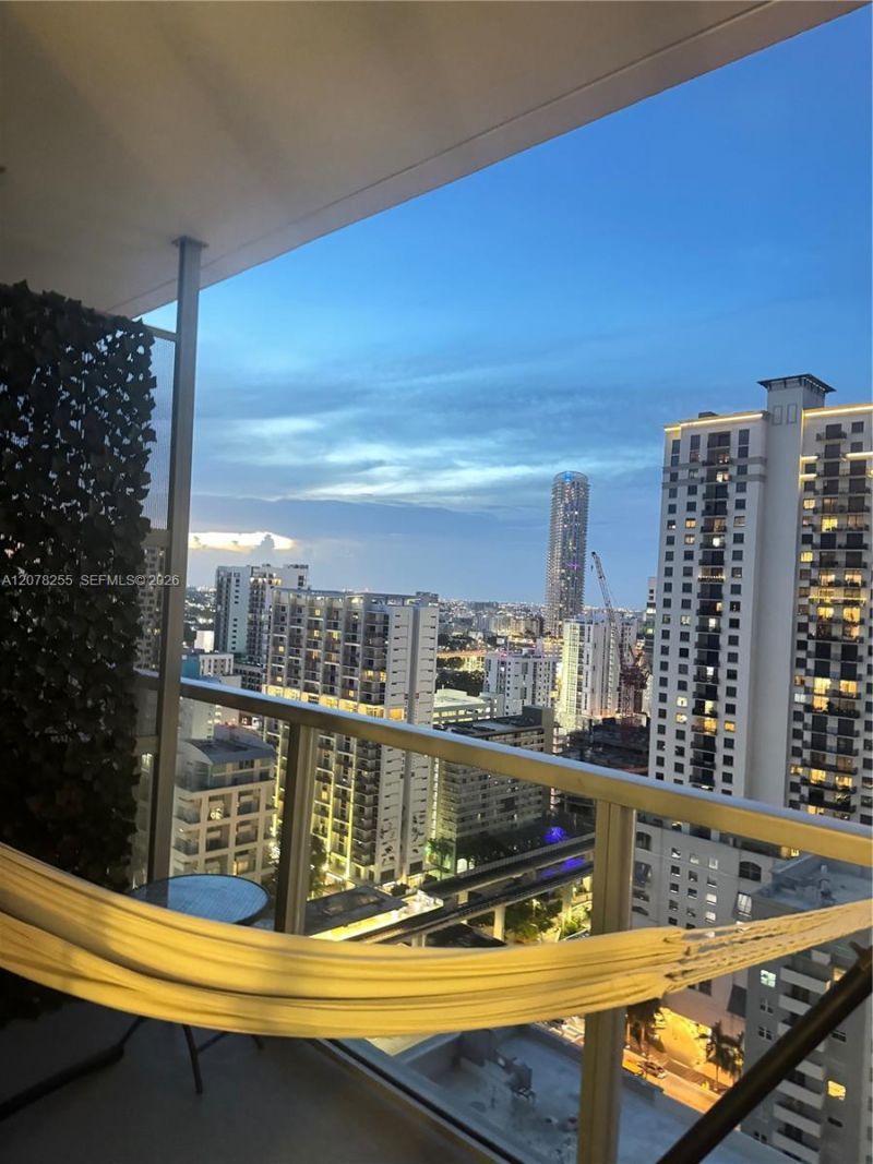 1111 SW 1st Ave , Unit 2721-N, Miami, FL 33130 Photo