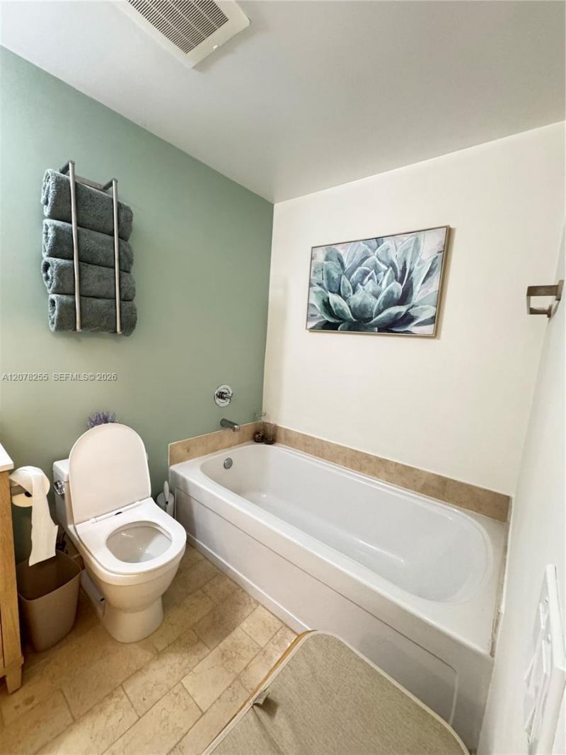 1111 SW 1st Ave , Unit 2721-N, Miami, FL 33130 Photo