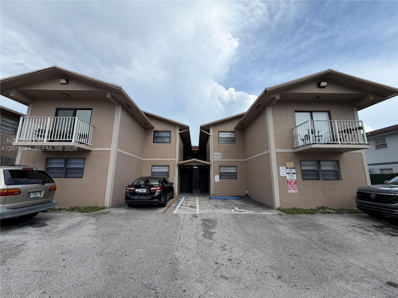 5935 W 26th Ave , Unit 204, Hialeah, FL 33016 Photo