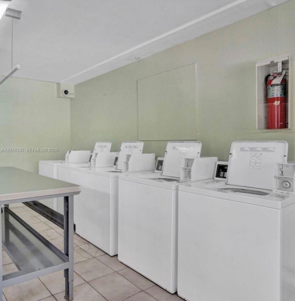 5665 SW 80th St, Unit 62B, Miami, FL 33143 Photo