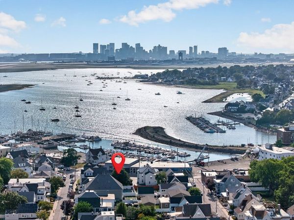 542 Shirley St, Winthrop, MA 02152