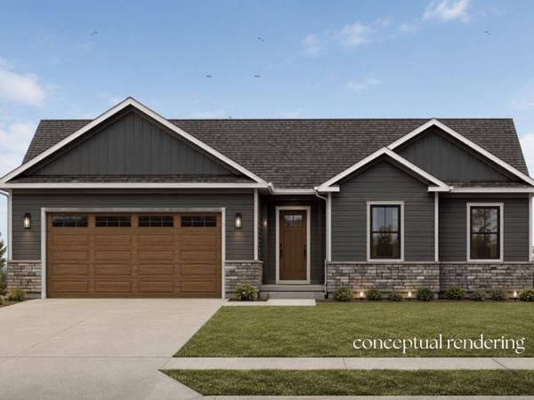 1709 Redbud Circle , Eldridge, IA 52478