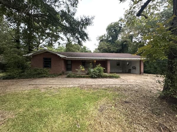 109 Cr 257, Bruce, MS 38915