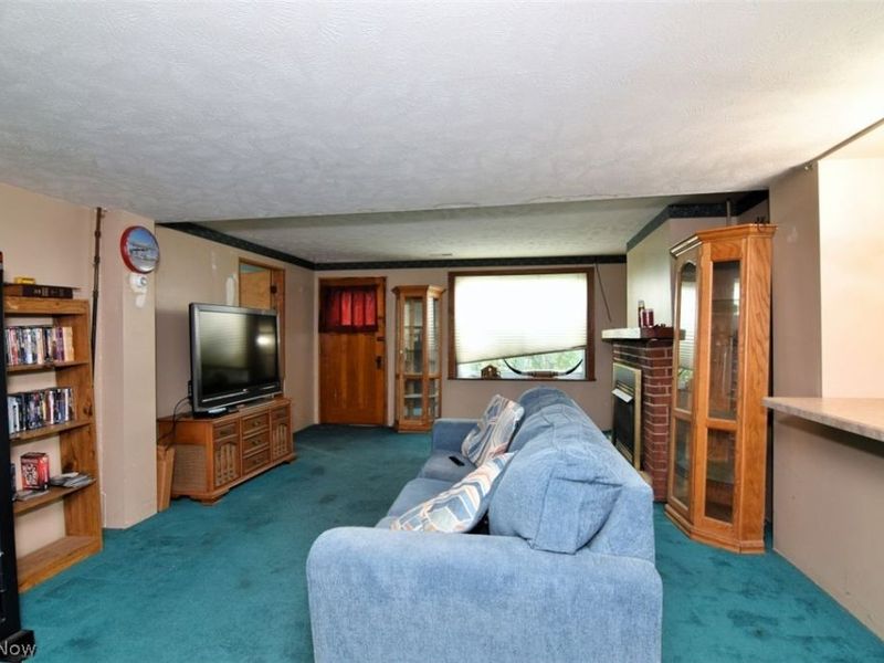 115 E Boston Mills Road, Hudson, OH 44236 Photo 4