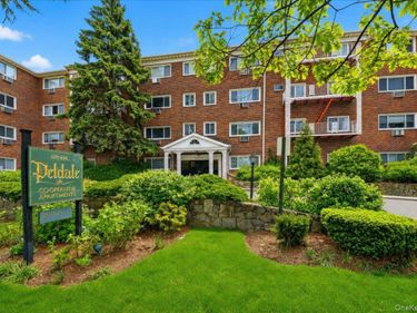 828 Pelhamdale Avenue , Unit 2P, New Rochelle, NY 10801