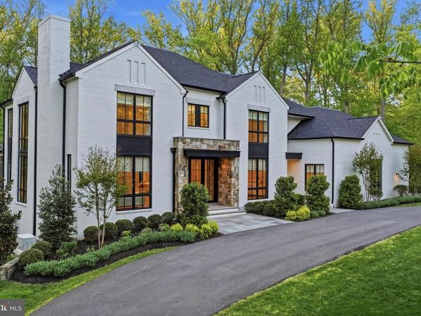 938 SAIGON ROAD, MCLEAN, VA 22102