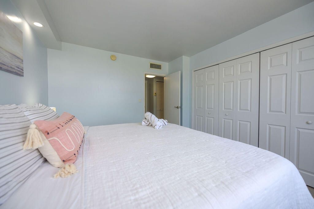 88500 Overseas Highway, Unit 301, Islamorada, FL 33070 Photo
