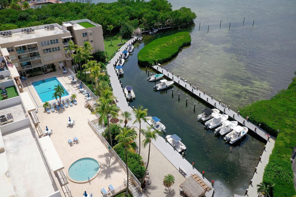 88500 Overseas Highway, Unit 301, Islamorada, FL 33070 Photo