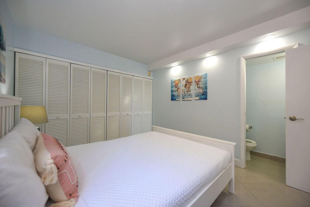 88500 Overseas Highway, Unit 301, Islamorada, FL 33070 Photo