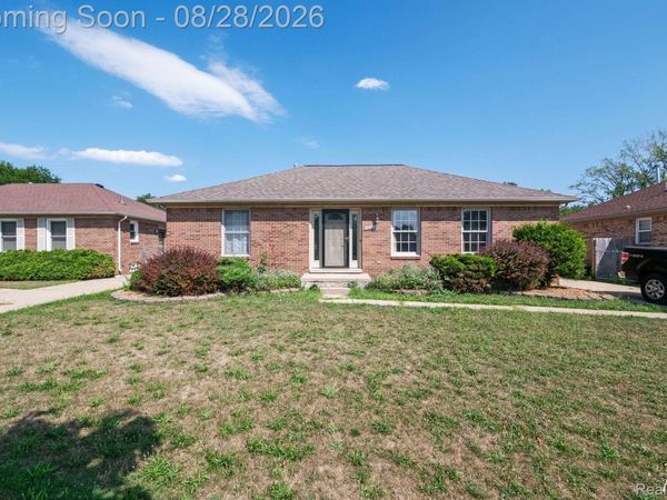 32320 Warner Court, Warren, Mi 48092