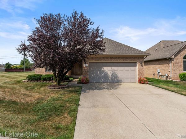 15455 Cucci Drive, Clinton Township, Mi 48038