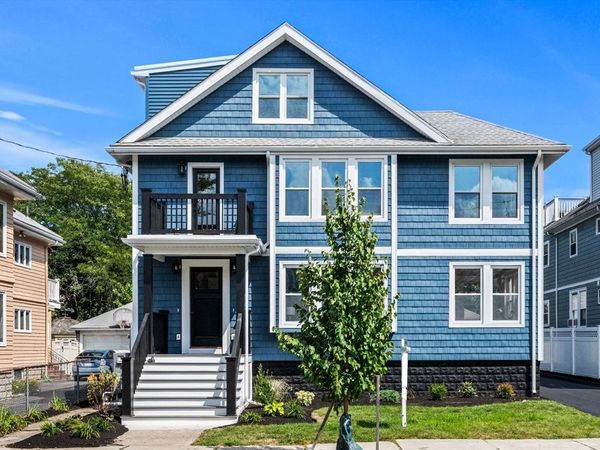 31-33 Pondview Road, Unit 31, Arlington, MA 02474