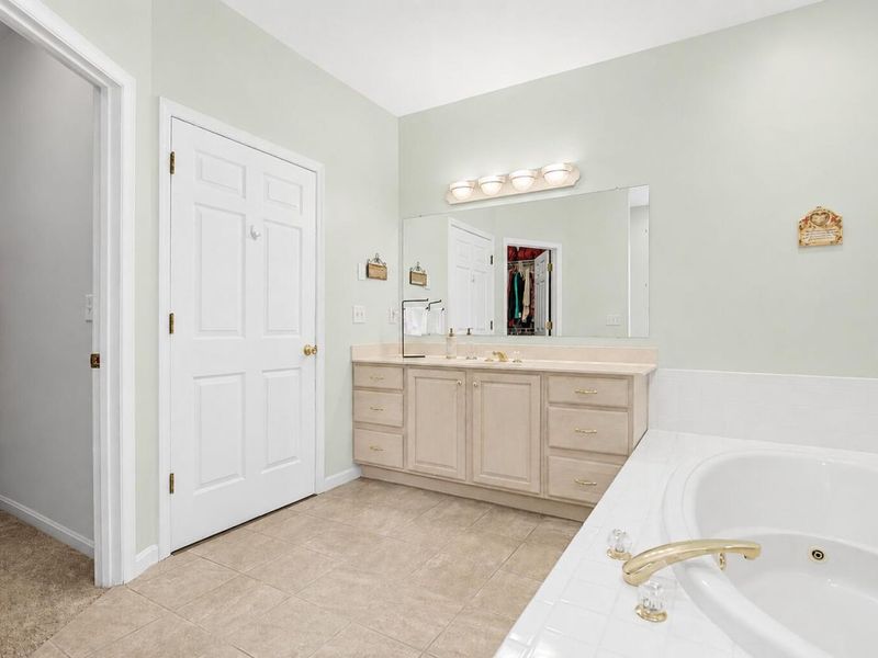 2760 Mansion Place, Crestview Hills, KY 41017 Photo 10