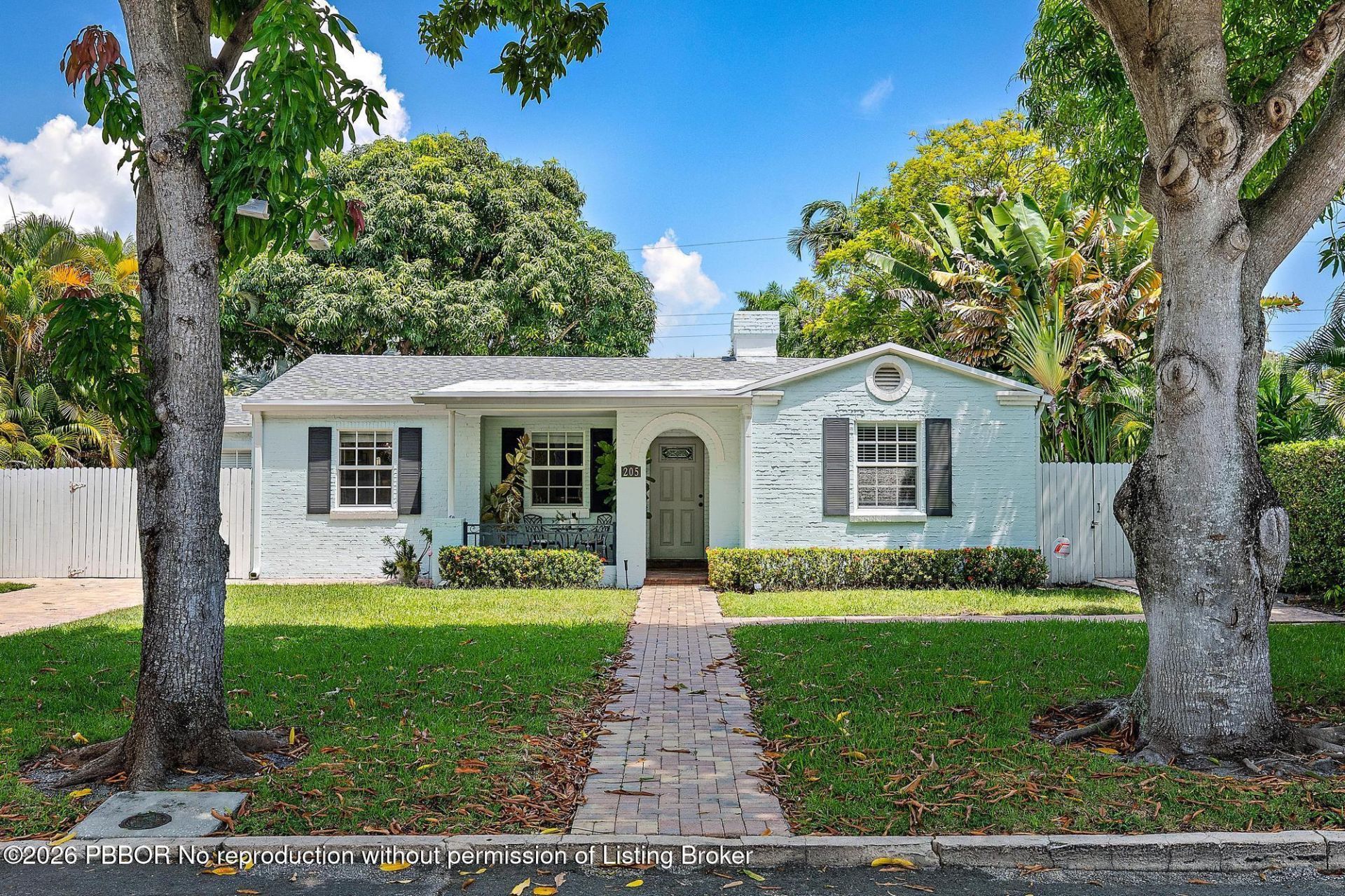 205 Wenonah Place, West Palm Beach, FL 33405 Photo
