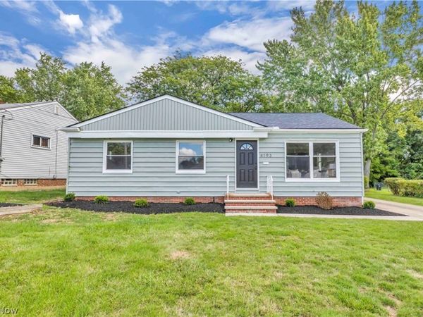 4193 Eastwood Lane , Warrensville Heights, OH 44122