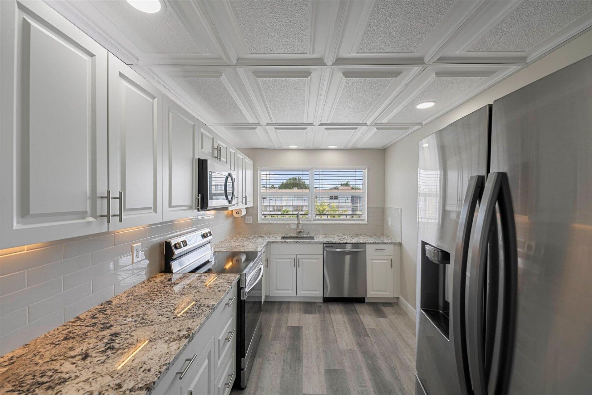 2012 S Federal Highway, Unit 405, Boynton Beach, FL 33435 Photo
